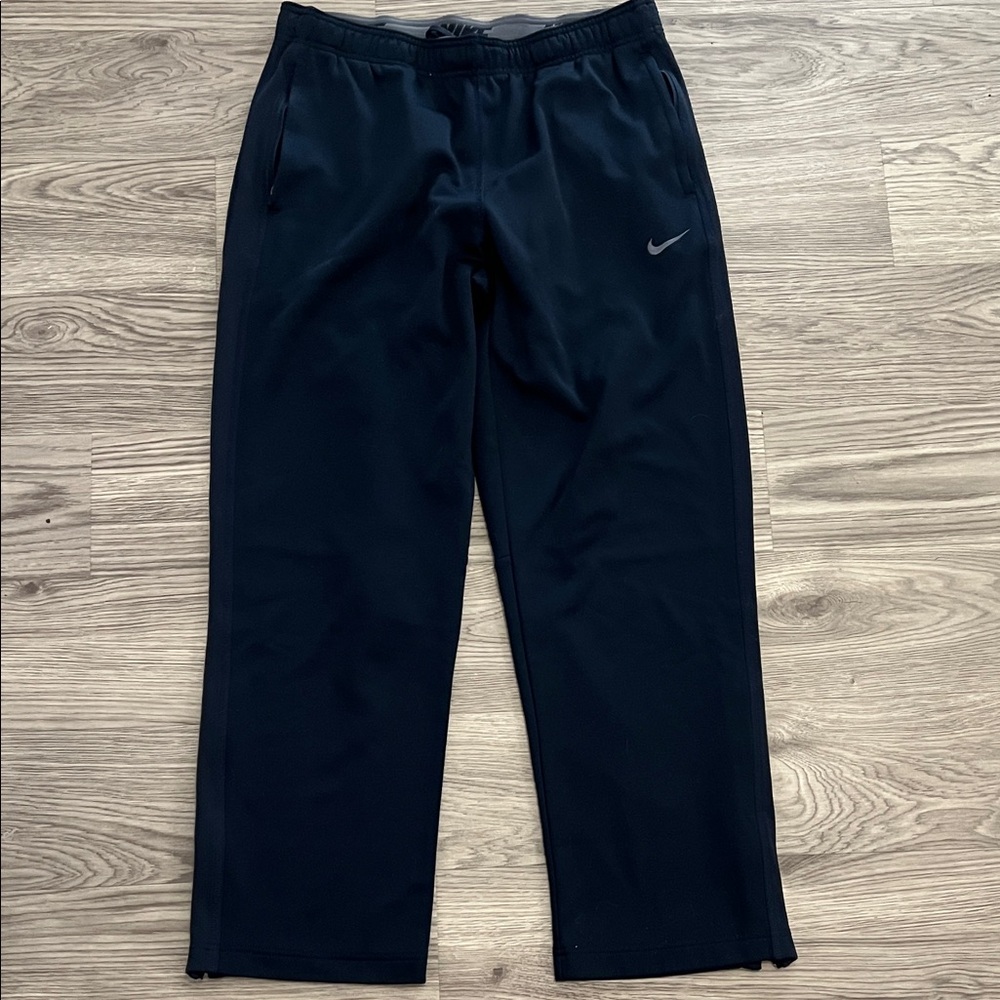 Nike Men's Dark Joggers with Logo